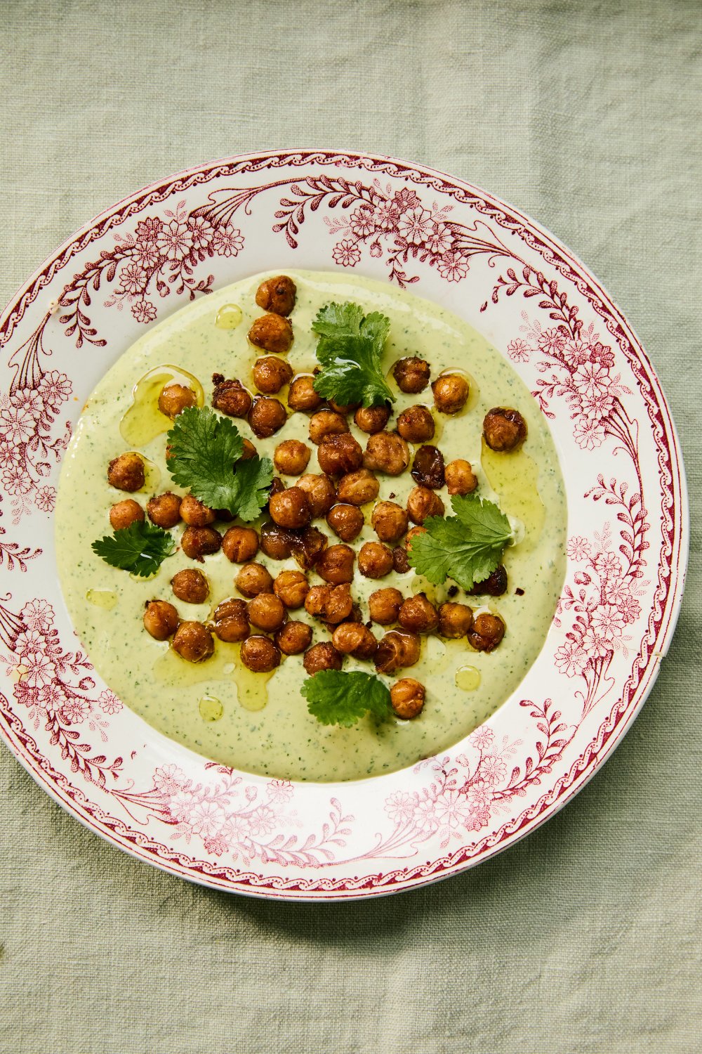 Smoky kikkererwten met koriandertahin