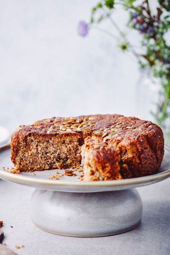 Walnoten-courgettecake