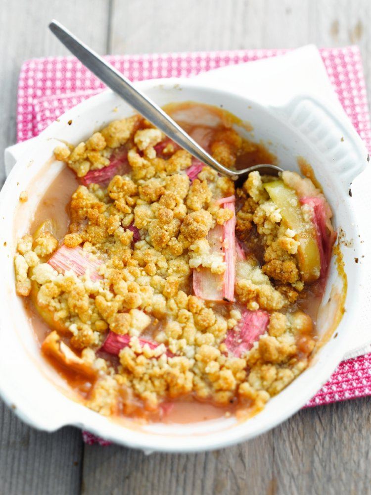 Recept Knapperige Crumble Van Rabarber Appel En Gember Njam