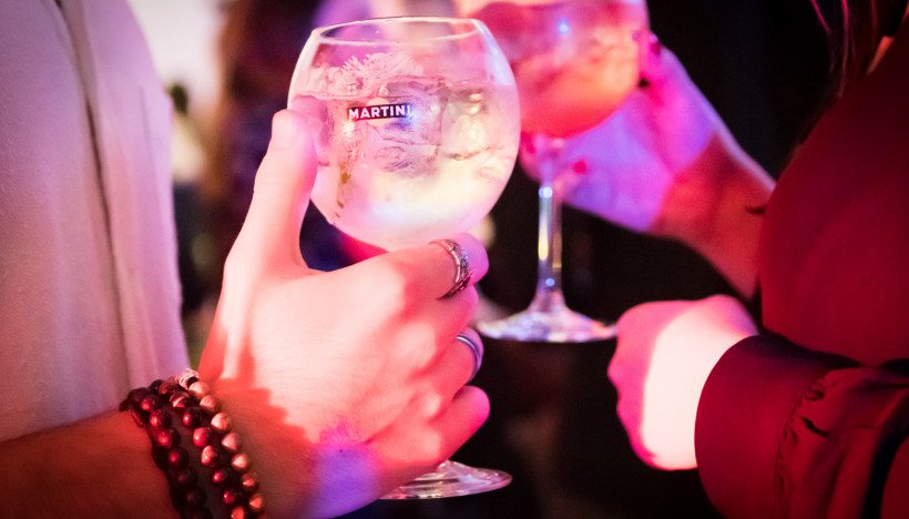 5 tips om thuis een geslaagde cocktailavond te organiseren