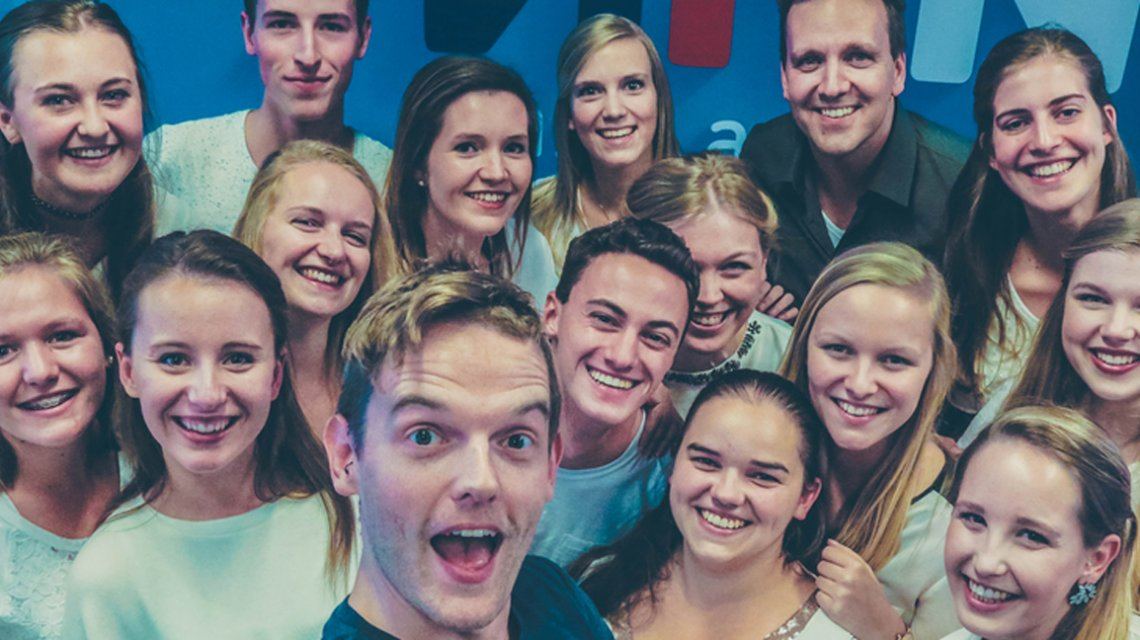 Studio 100 koor brengt Justin Bieber cover op MNM